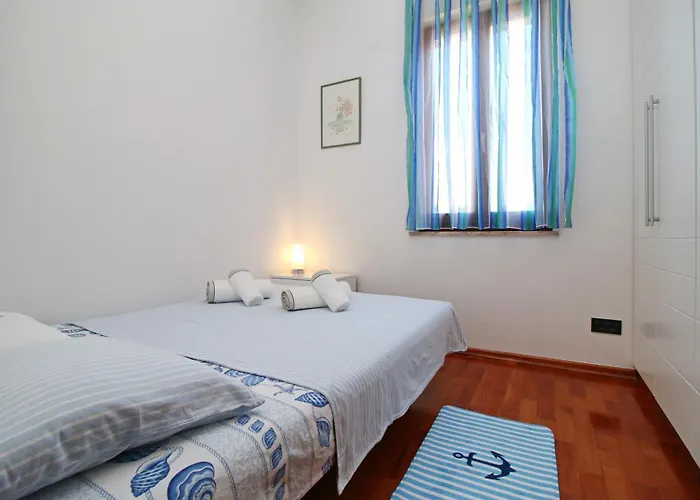 Polo Apartments